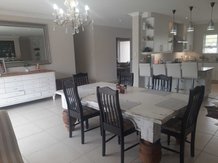 6 Bedroom Property for Sale in East Coast Resorts Eastern Cape